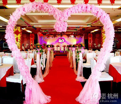 婚慶價(jià)格一般多少錢(qián)？杭州婚慶服務(wù)詳細(xì)解析